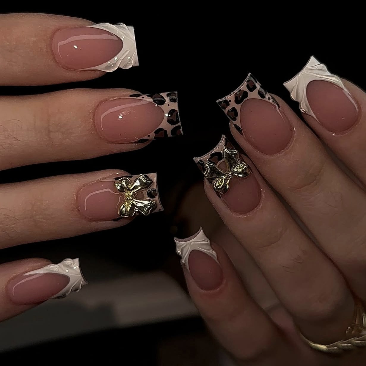 Short square fake nails for wo - Pressed Flower Art recension och pris